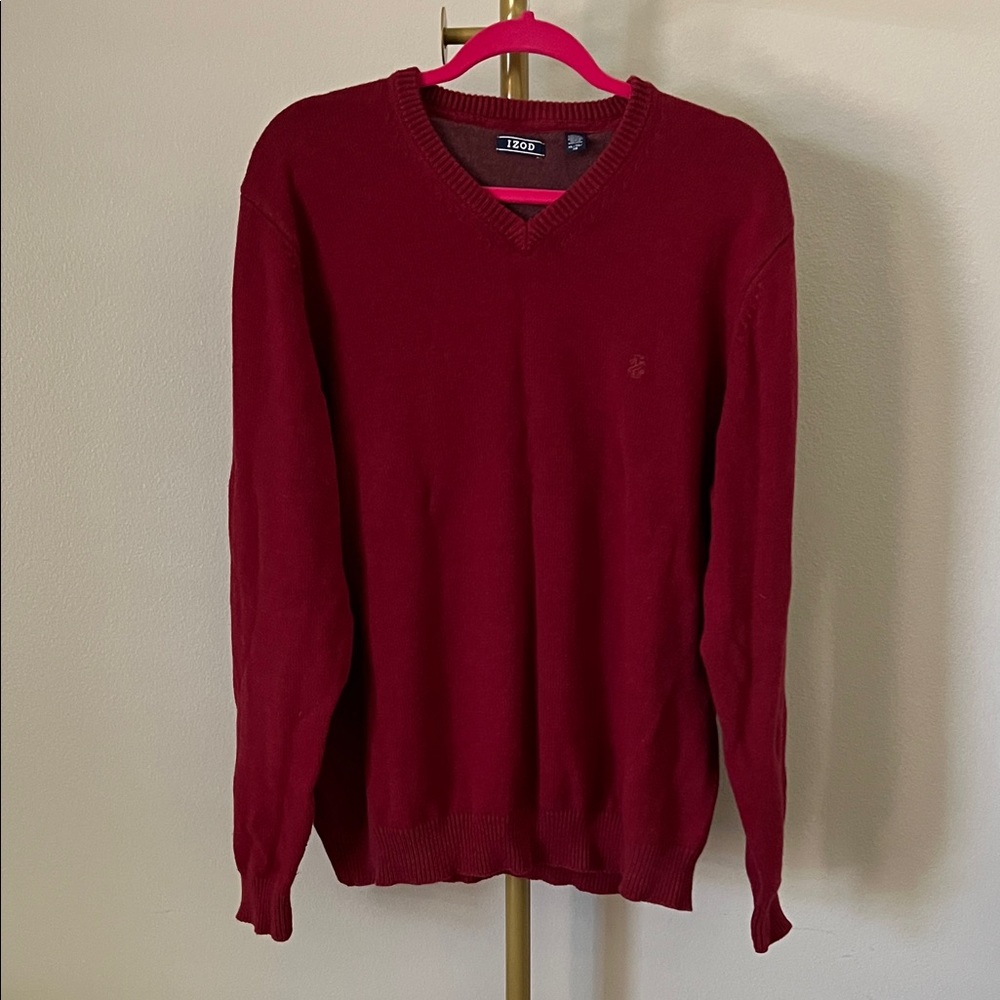 Izod V-Neck Sweater in Rich Burgundy